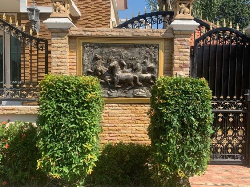 Yoch Pool Villa Pattaja Kültér fotó